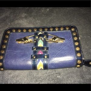 Nicole Lee wallet